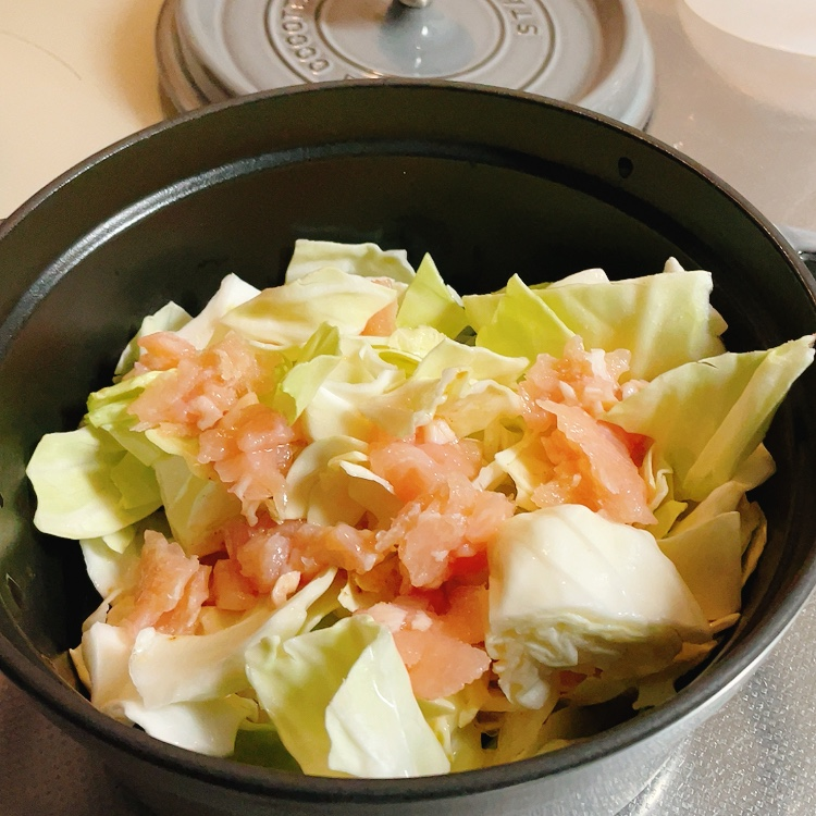 ストウブで野菜煮込み